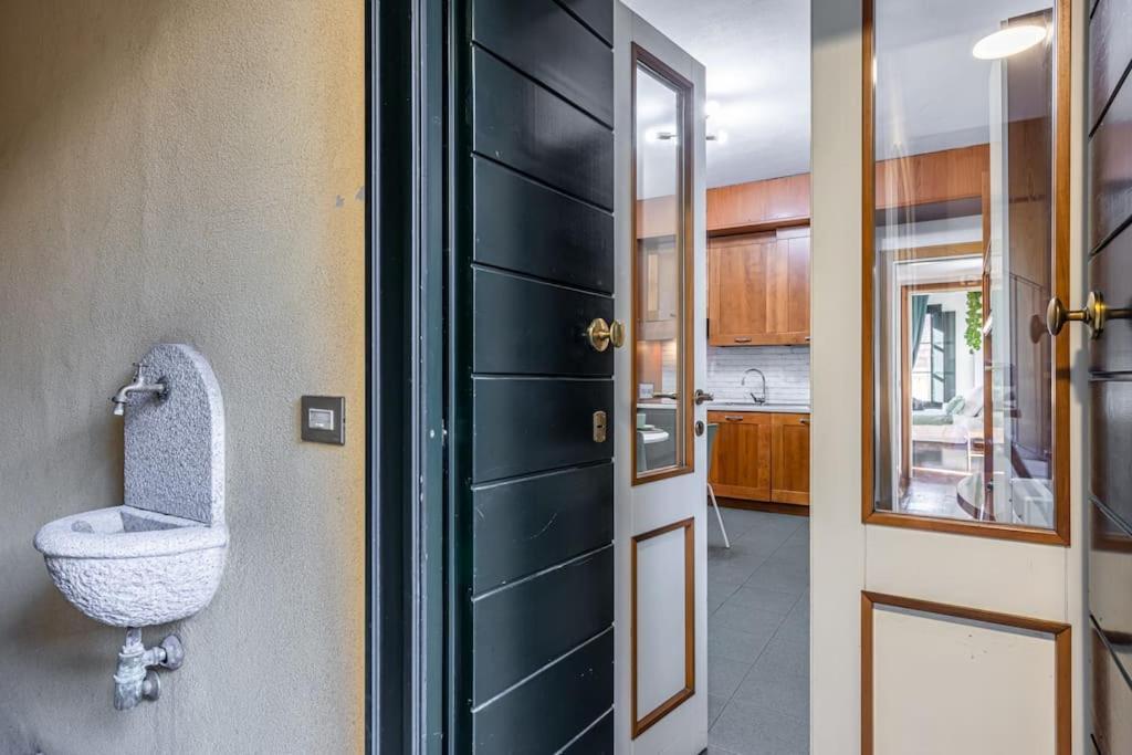밀라노 Close To Duomo Lovely City Center Flat 아파트 외부 사진